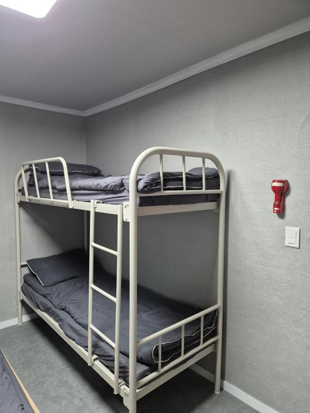 Gangnam Seven Hostel Сеул Екстер'єр фото