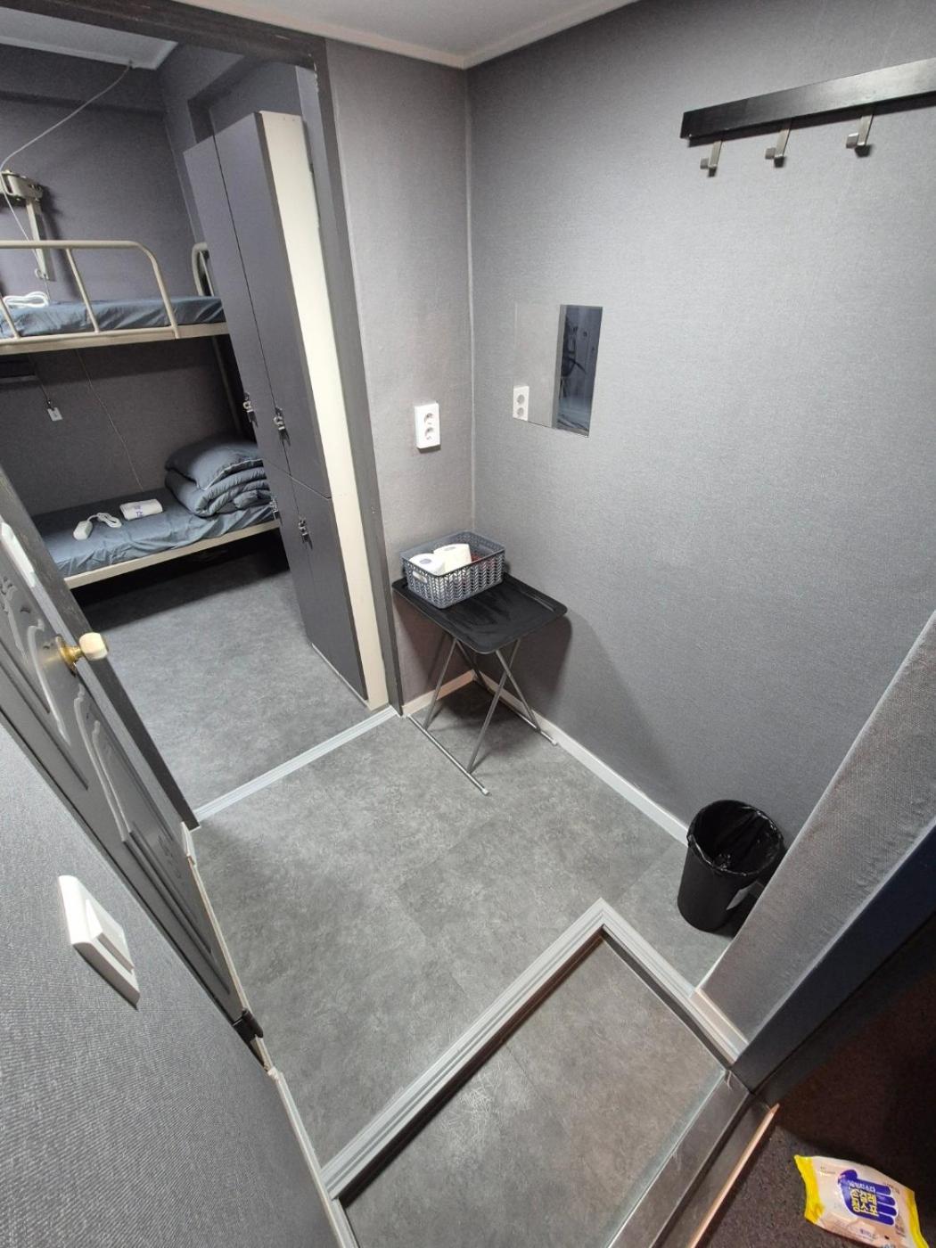 Gangnam Seven Hostel Сеул Екстер'єр фото